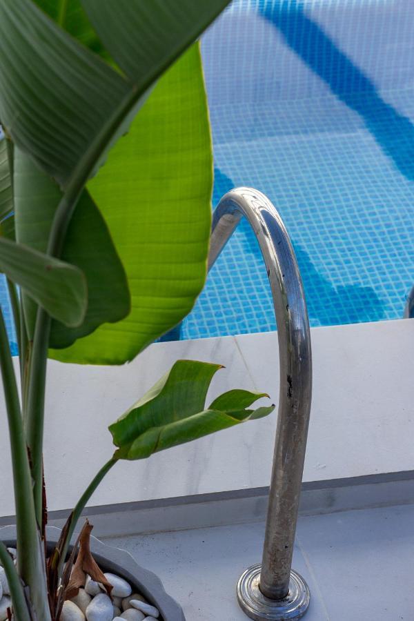 Unique Beachfront Rooftop In Fuengirola By Costarentals - Ref 59 Exterior photo